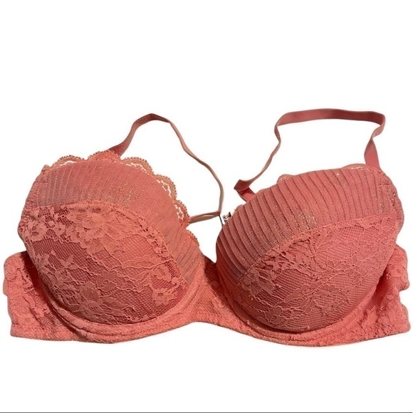 Victoria's Secret Other - VICTORIAS SECRET Dream Angels Lined Demi Lace Underwire Bra